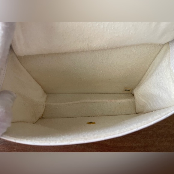 Authentic Vintage Chanel Matelasse lambskin Half Flap Bag - Picture 5 of 8